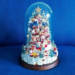 Here Comes Santa Claws Musical Tree by Bill Bell